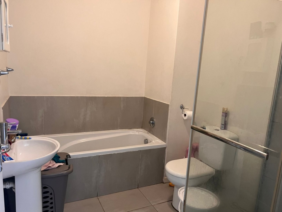 To Let 2 Bedroom Property for Rent in Parklands Western Cape